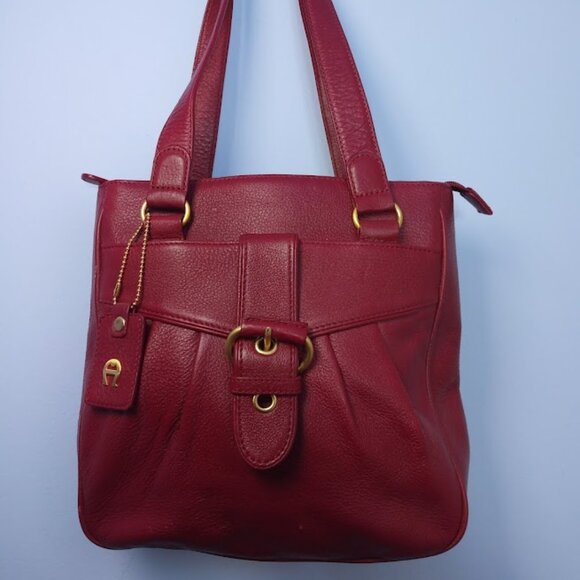 Etienne Aigner Purse Oxblood Red Pebbled Leather Big Buckle Shoulder Handbag - Picture 3 of 13